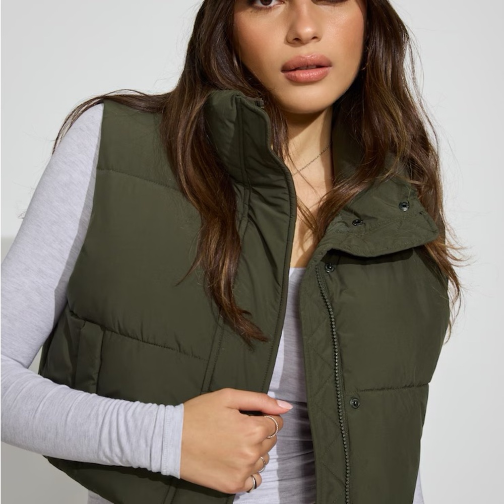 Garage Dark Olive Green Mini Puffer Vest for Women- Size L- never been worn!